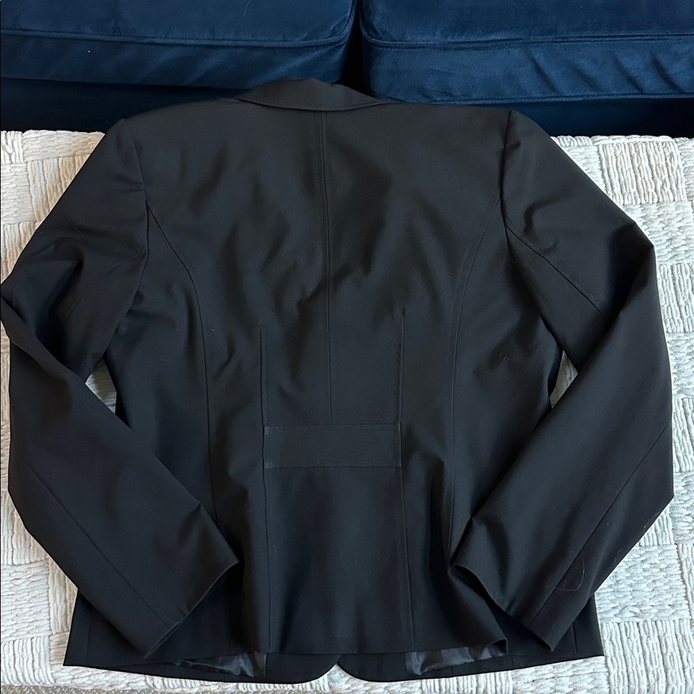 Halogen Cropped Three Button Black Blazer Jacket - image 7